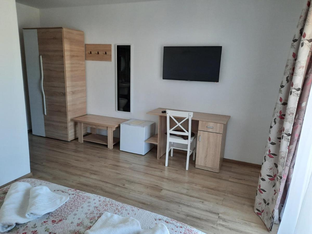 Aristocat Hotels Rasnov Extérieur photo