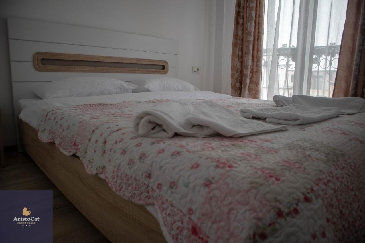 Aristocat Hotels Rasnov Extérieur photo